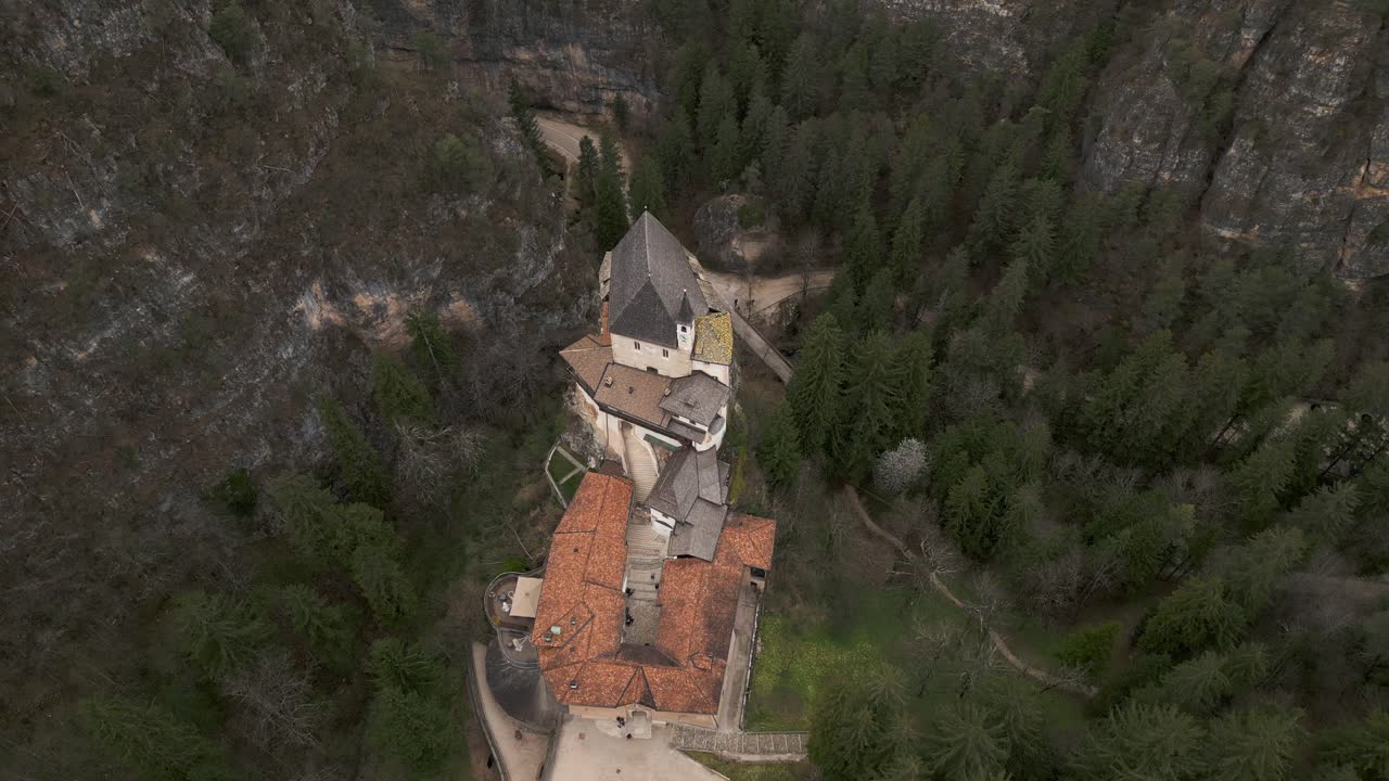 el santuario de san romedio