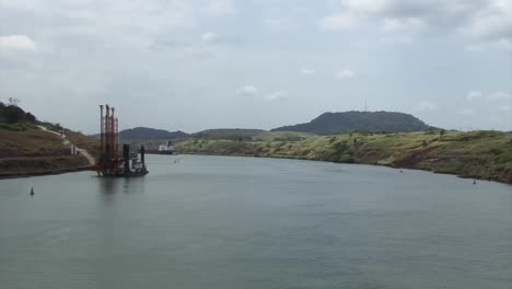 navigating toward the pedro miguel lock at panama canal