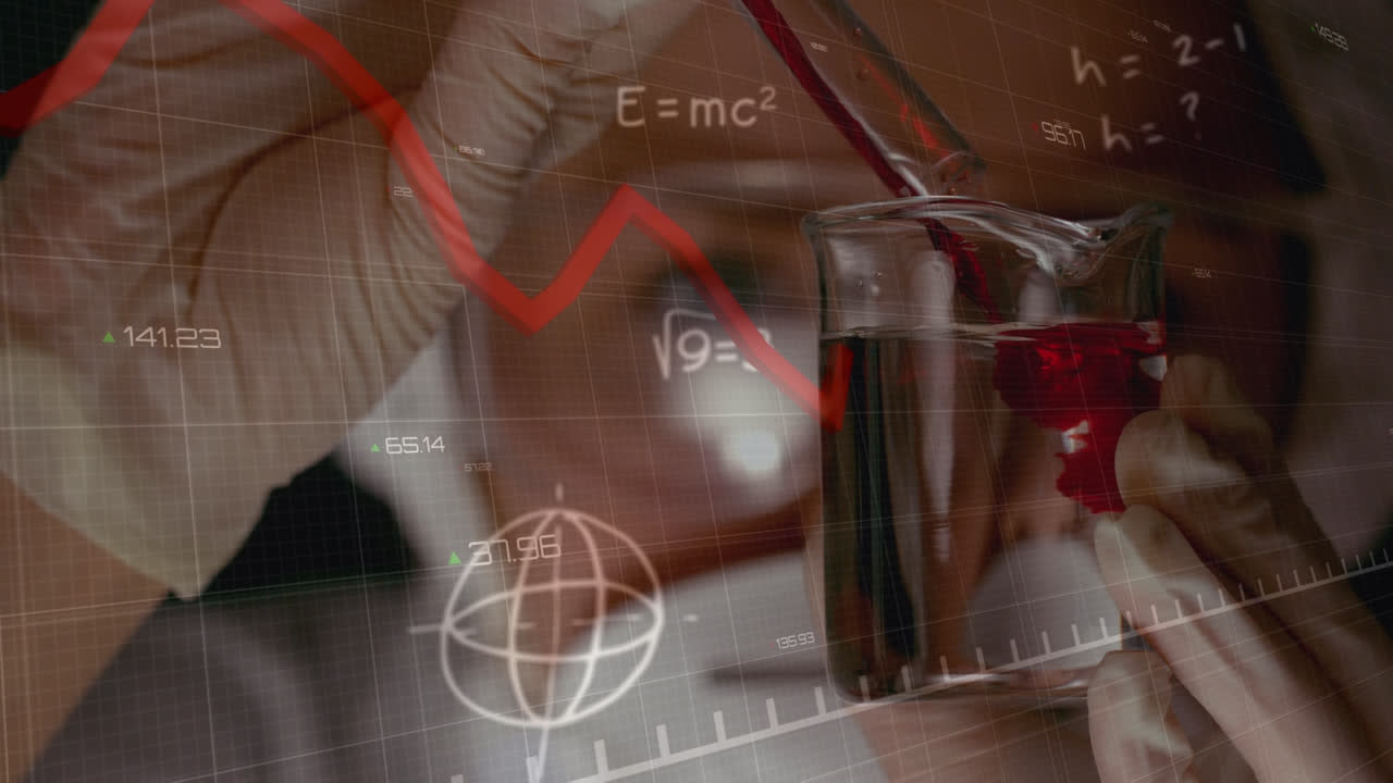 여성 실험실 직원이 유리에 반응제를 부는 그래프와 수학 데이터의 애니메이션