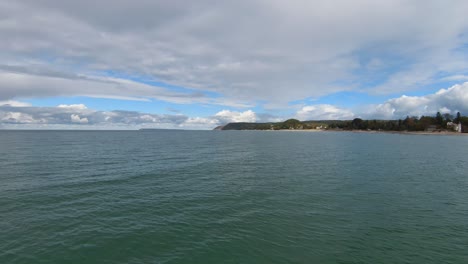 Lake-Michigan-Tiefflug-In-Richtung-Dünen