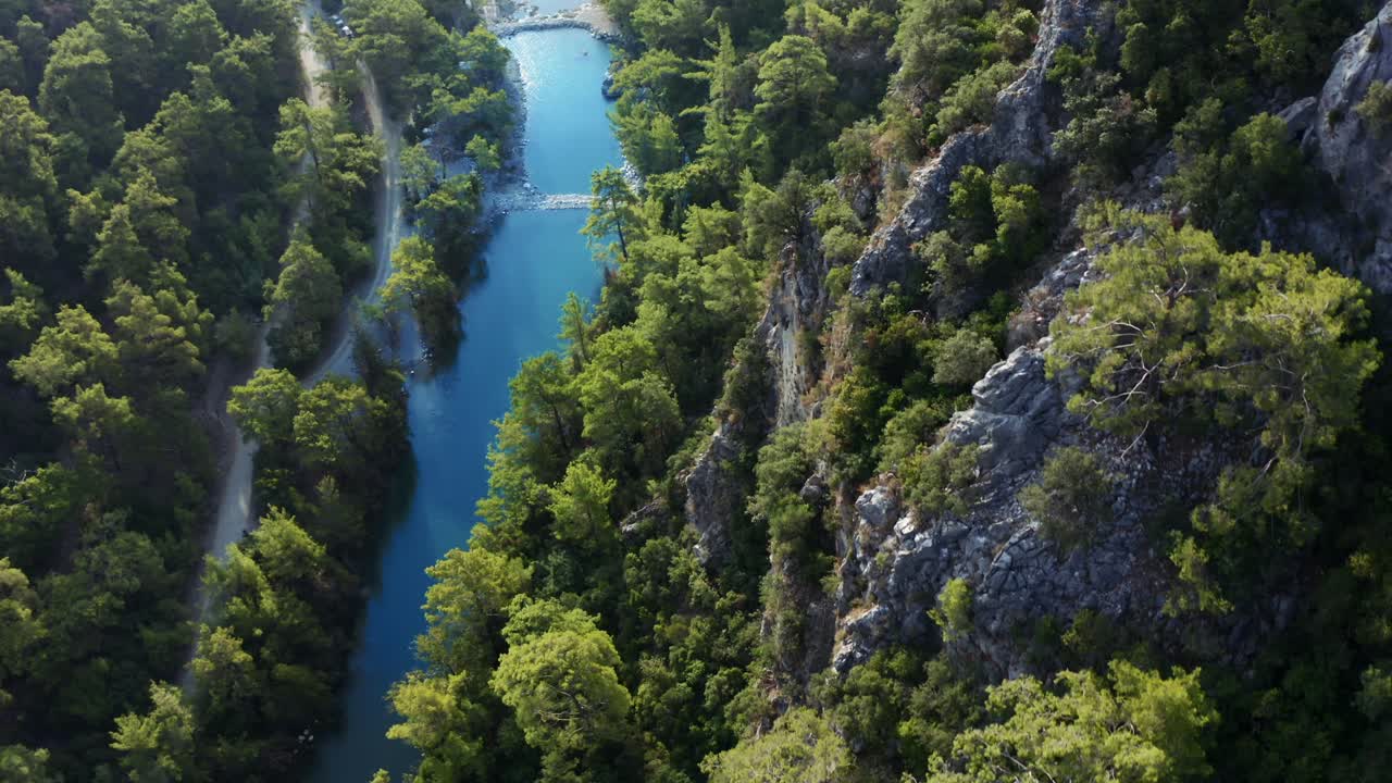 vista aérea del parque nacional del cañón goynuk en antalya, turquía