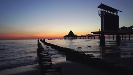 Seebrücke-In-Heringsdorf-Auf-Der-Insel-Usedom-Im-Morgengrauen