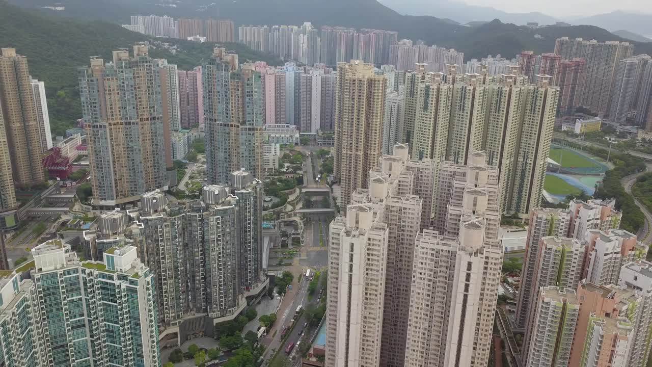 Imagens de drone da cidade de Tseung Kwan O, Hong Kong.