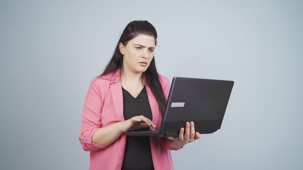 사업 불안에 시달리는 사업가입니다.