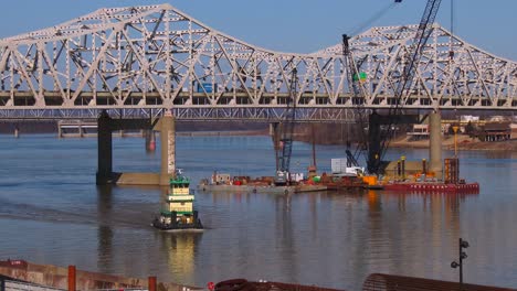 los puentes atraviesan el río ohio cerca de louisville kentucky 2