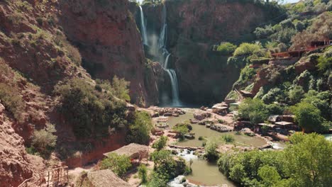 Amplia-Vista-De-Cascadas-Y-Paisajes-En-Ouzoud,-Marruecos.