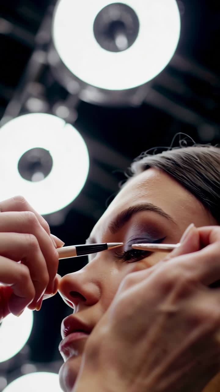 sesión de aplicación de maquillaje