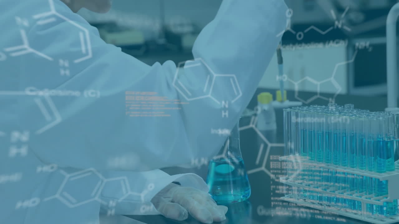 연구실에서 과학 데이터 처리의 애니메이션 백인 여성 과학자