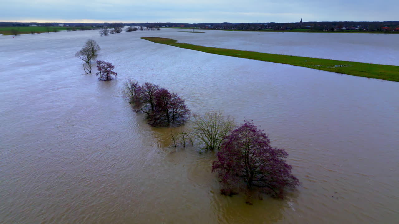 Netherlands low countries river flooding in floodplains due to water management