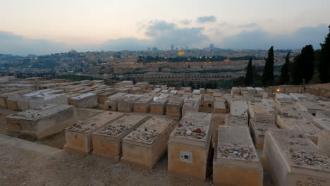 gran cementerio judío santo en el monte de los olivos