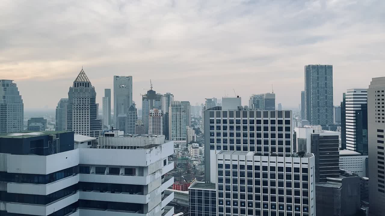 MORNING BANGKOK CITY TIME LAPS CLOSE