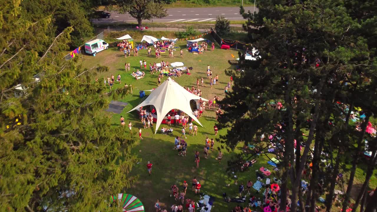 숲속의 작은 축제