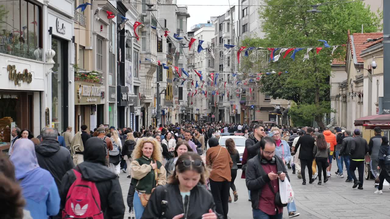 이스탄불 의 비는 거리