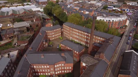 imágenes de drones de los apartamentos de la isla de kelham