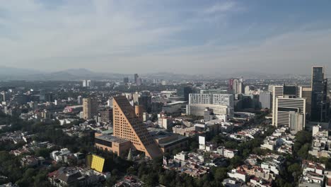 Lugar-Perfecto-Para-Compras-En-La-Ciudad-De-México,-Zona-Urbana-De-Polanco,-Ciudad-De-México-Desde-Drone