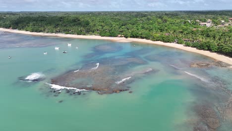 Espelho-Beach-In-Porto-Seguro-Bahia-Brazil