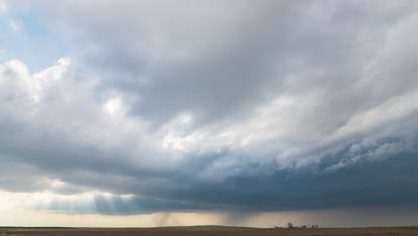 A-building-supercell-takes-shape-in-rural-Colorado