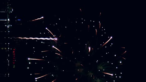 Loop-seamless-of-real-fireworks-lights-up-the-sky-with-dazzling-displays-in-the-night-sky