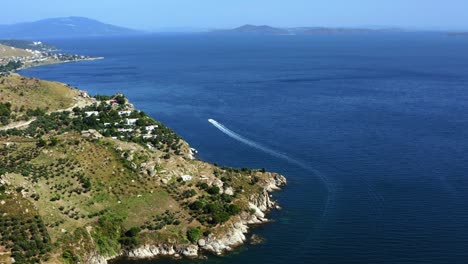 Boat-driving-away-on-top-of-the-Mediterranean-Sea