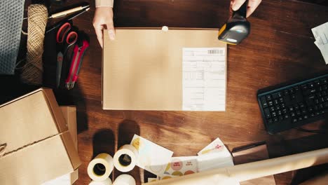 preparing an online order for delivery