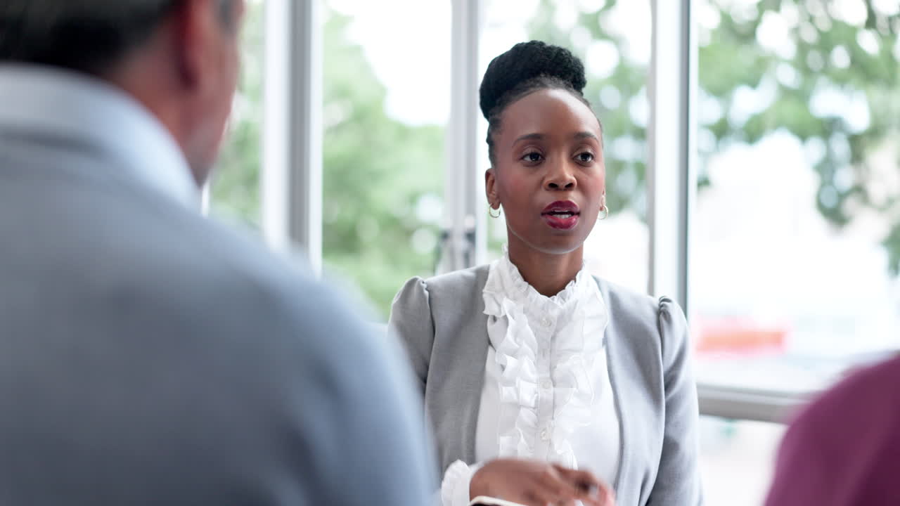 Therapist with advice, couple in counselling