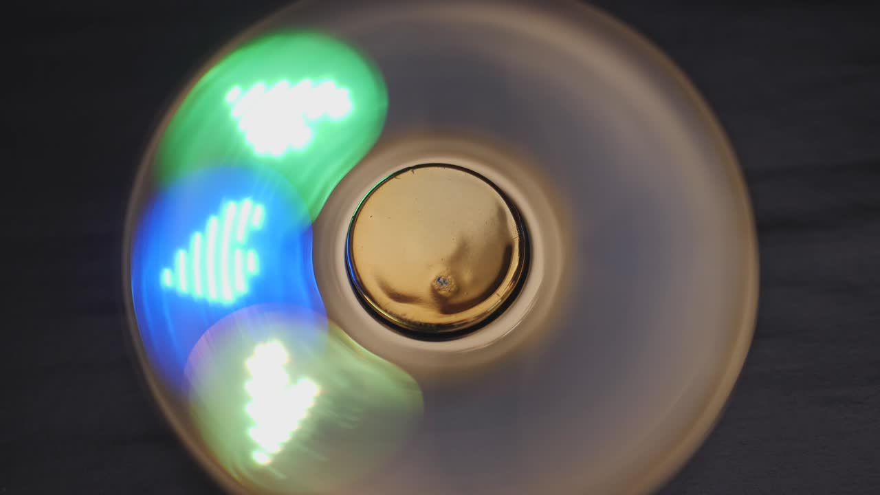 girador en un fondo aislado.