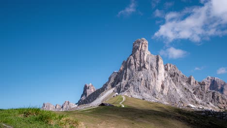 Berg-Ra-Gusela-Am-Giau-Pass-In-Italien