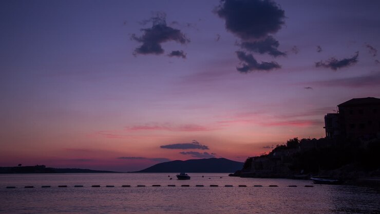 Spiaggia Mirista Tramonto 4K 01