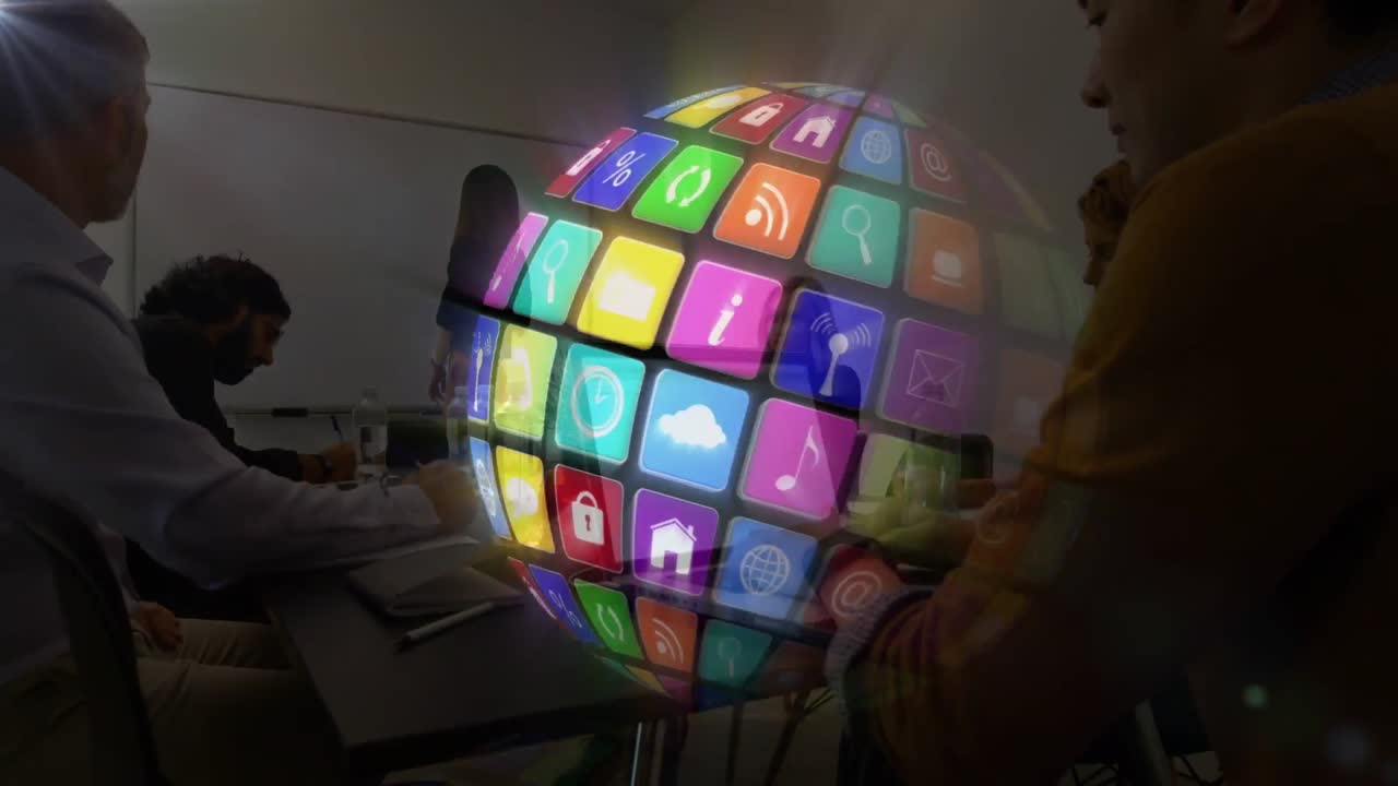 비즈니스 사람들 위에 아이콘으로 형성 된 지구의 애니메이션