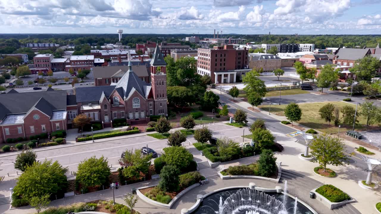 사우스캐롤라이나, 공중에서 바라본 흐르는 분수, 바위 언덕 sc