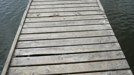el viejo muelle vacío