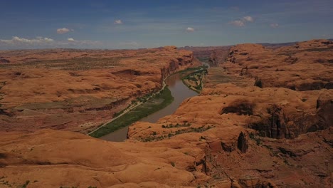 Cinematic-shots-of-scenic-natural-desert-formation-areas-in-and-around-Moab