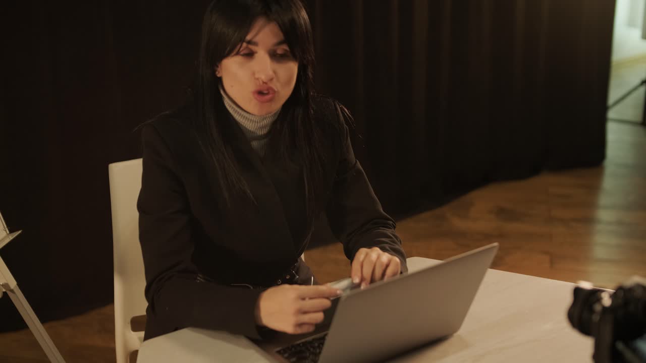 여성 관리자 교육 비디오 코스 녹화