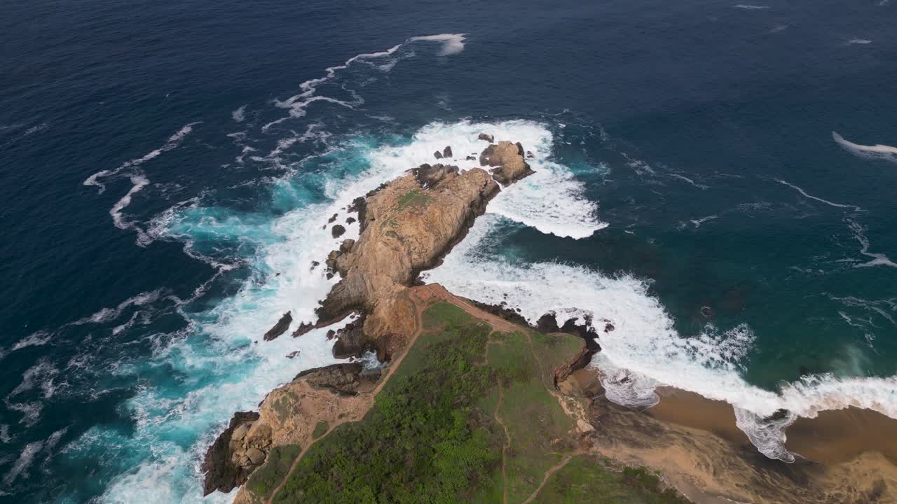 Unveiling The Hidden Beauty Of Punta Cometa Oaxaca From Above Free ...