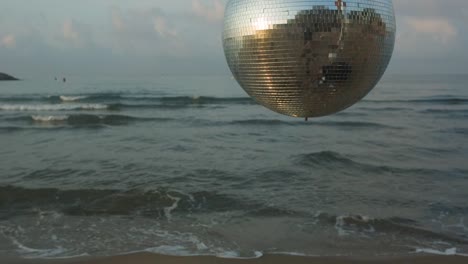 Stranddiscoball4