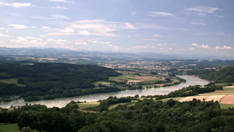 panorama - río danubio en alemania