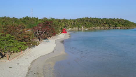 Luftdrohnenaufnahme-Eines-Tropischen-Strandes-Und-Eines-Friedlichen-Ozeans-Auf-Den-Philippinen