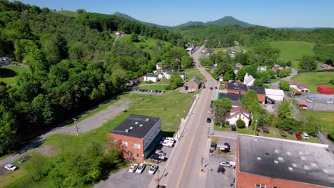 neighborhood in tazewell virginia on the edge of town aerial