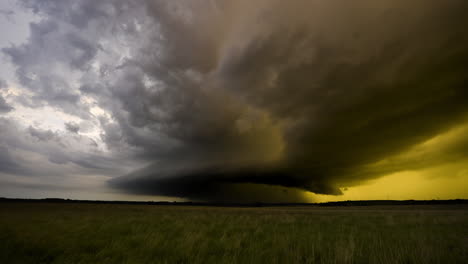 spectacular dusk storm spins into the night as the last light fades