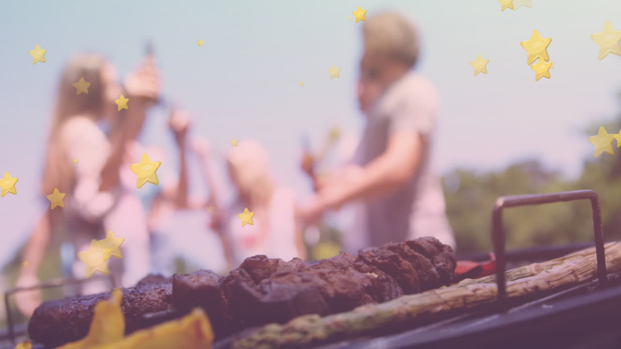 Animazione di stelle su un gruppo di amici caucasici che fanno un barbecue e bevono birra.