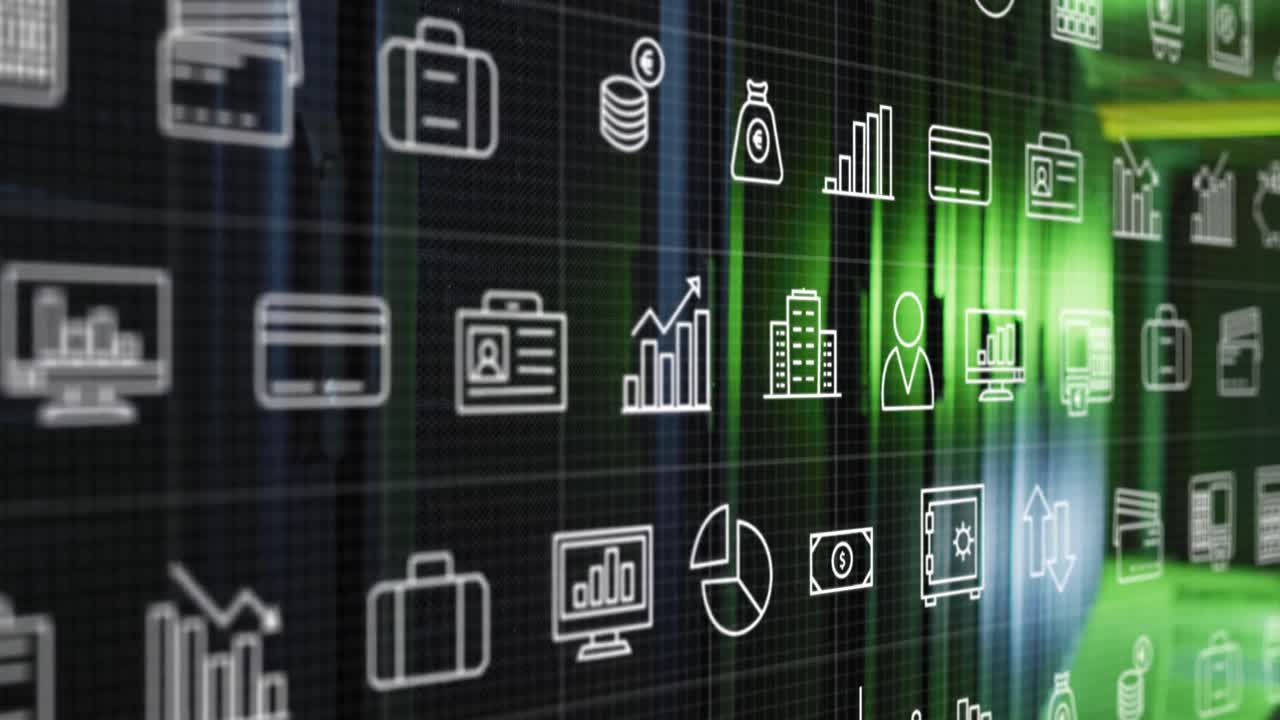 animación de la interfaz con múltiples iconos digitales contra la sala del servidor de la computadora