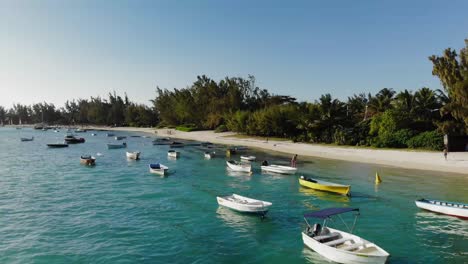 Strand-Von-Mont-Choisy-Auf-Mauritius