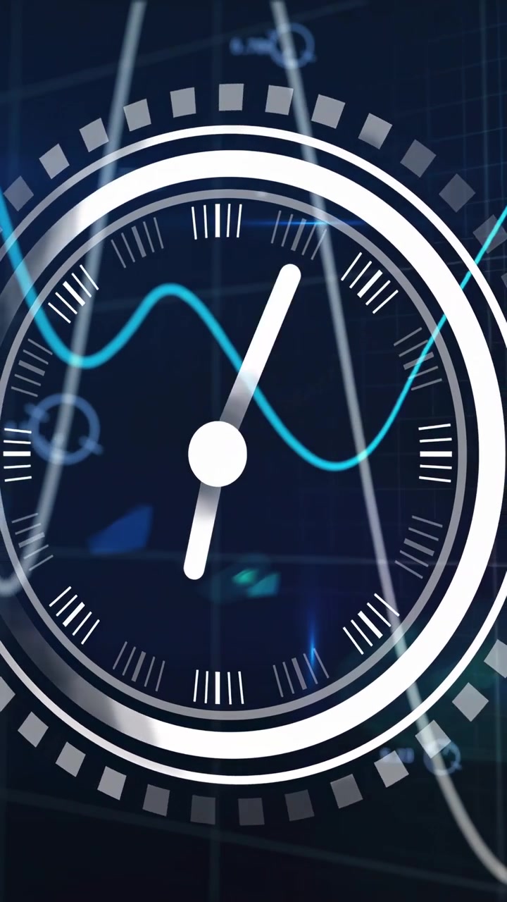 Video verticale: Telecamera che si inclina, anello HUD che inizia a ruotare, mani che emergono, onde che pulsano mostrando dati.