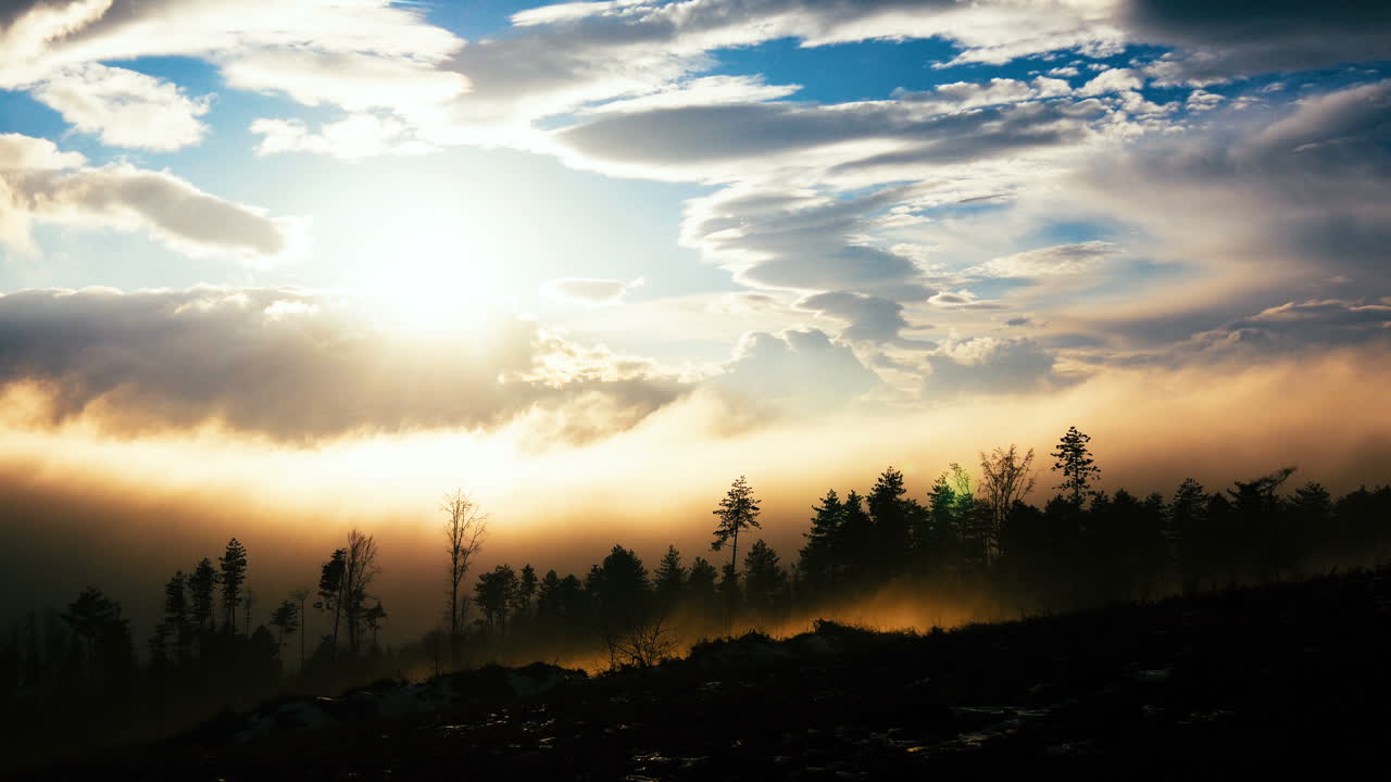 atmósfera dinámica, paisaje de montaña