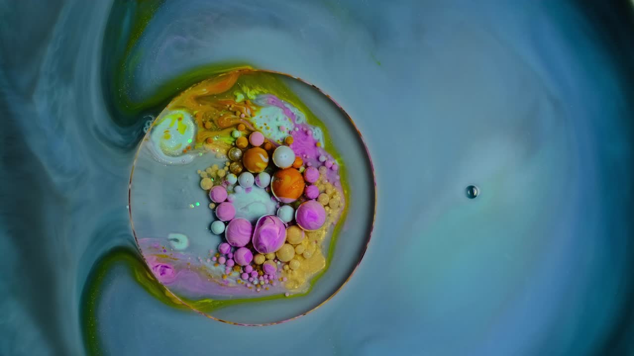 pintura colorida y burbujas fondo abstracto video 4k