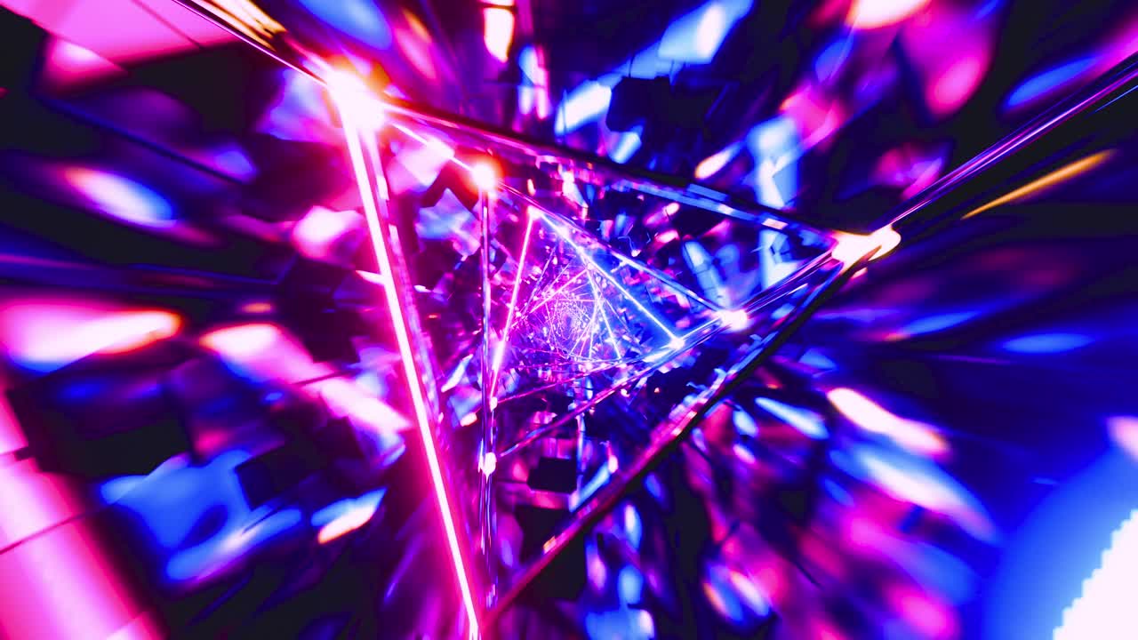 Tunnel Astratto Futuristico con Triangoli Neon Luminosi