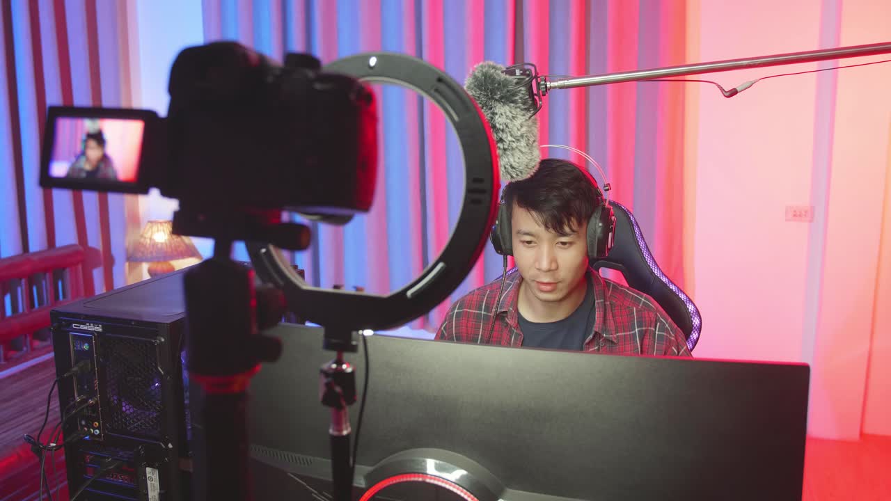 Gamer Streaming Gameplay Session