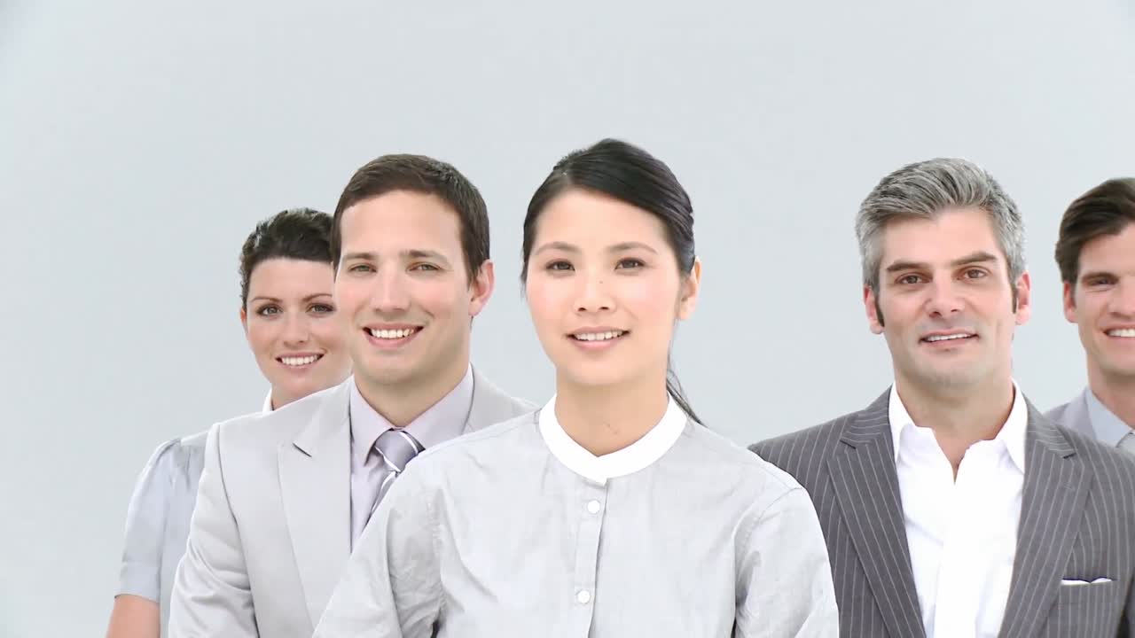 아시아 사업가 와 그 의 팀 의 초상화