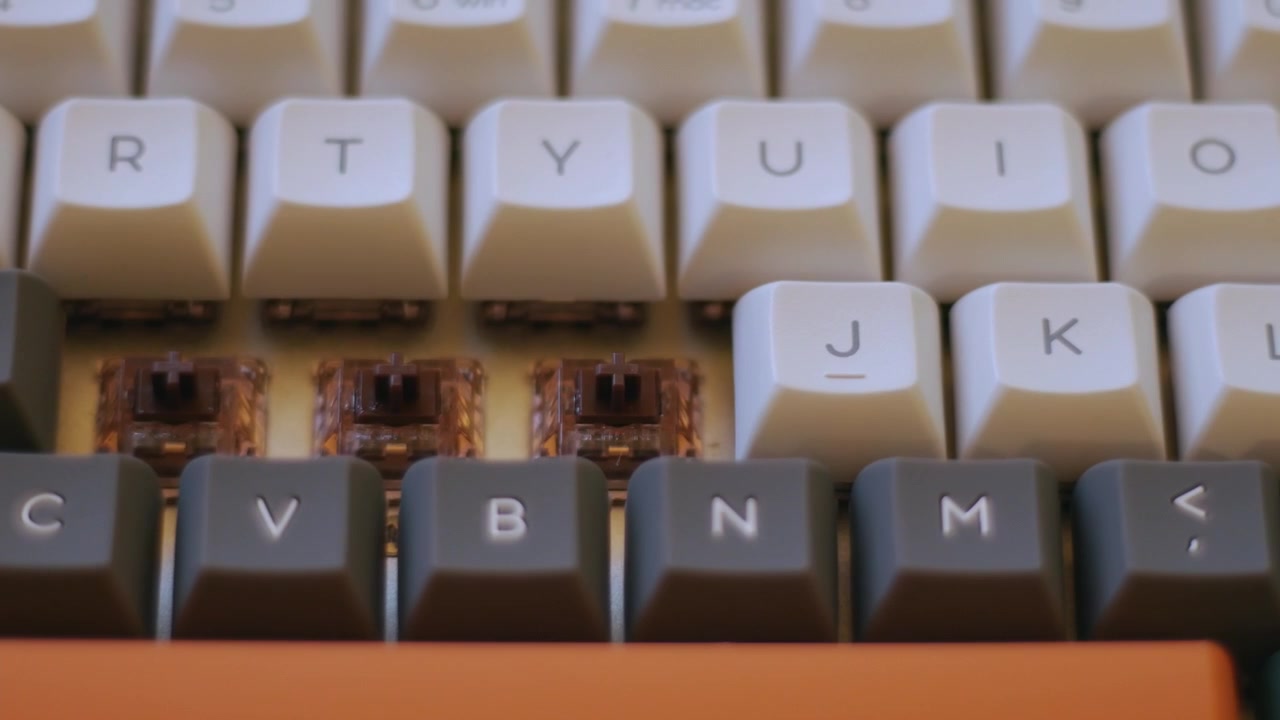 Removing Several Keycaps from Mechanical Keyboard