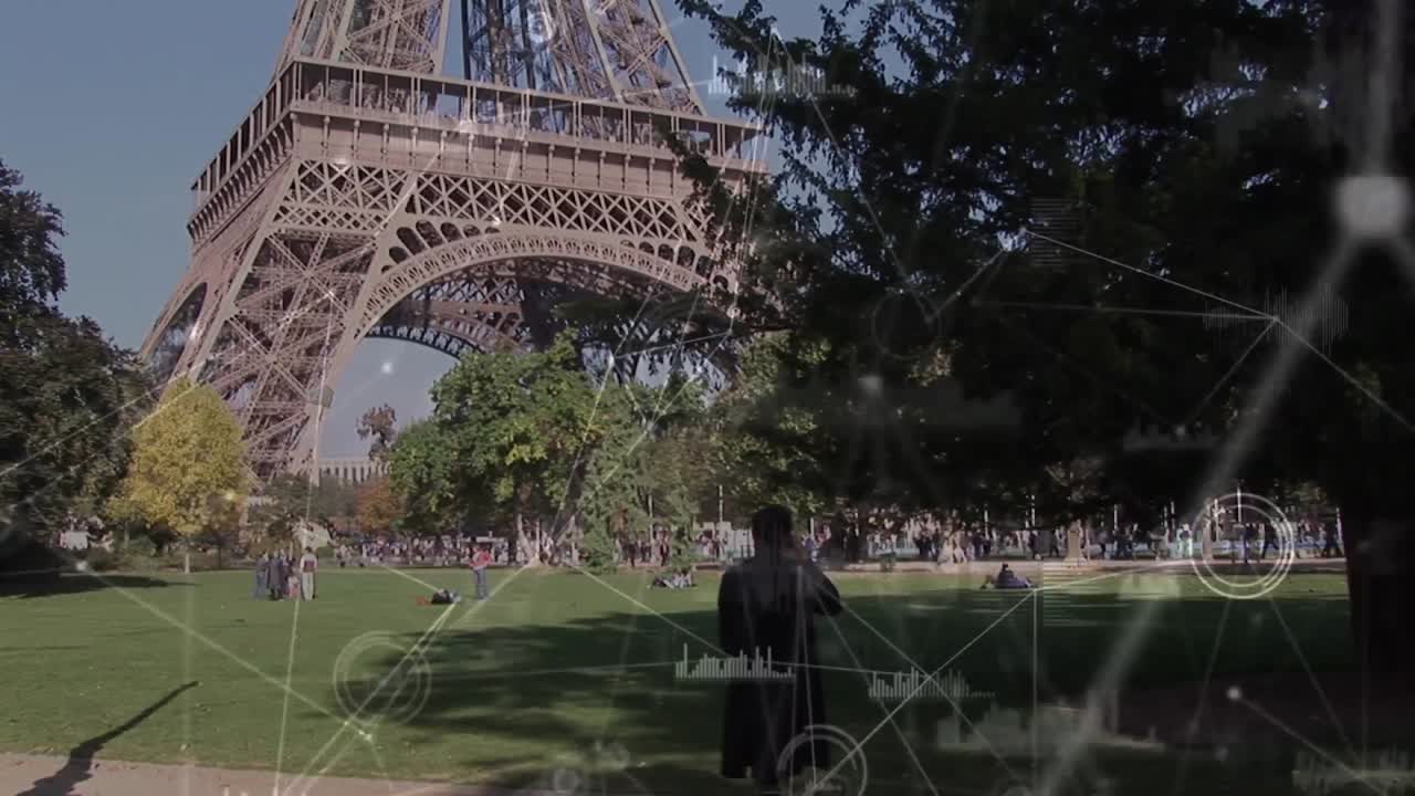 스포츠 경기장 위의 데이터 처리를 가진 화면의 애니메이션.